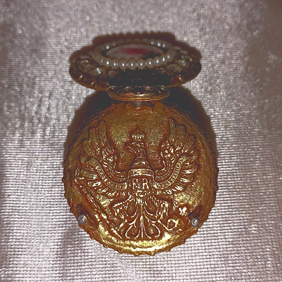 Vintage Forenza micro trinket pill pendant style rhinestone filigree box - Picture 10 of 10